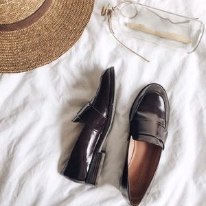 NEW Madewell leather Elin Loafer in burgundy